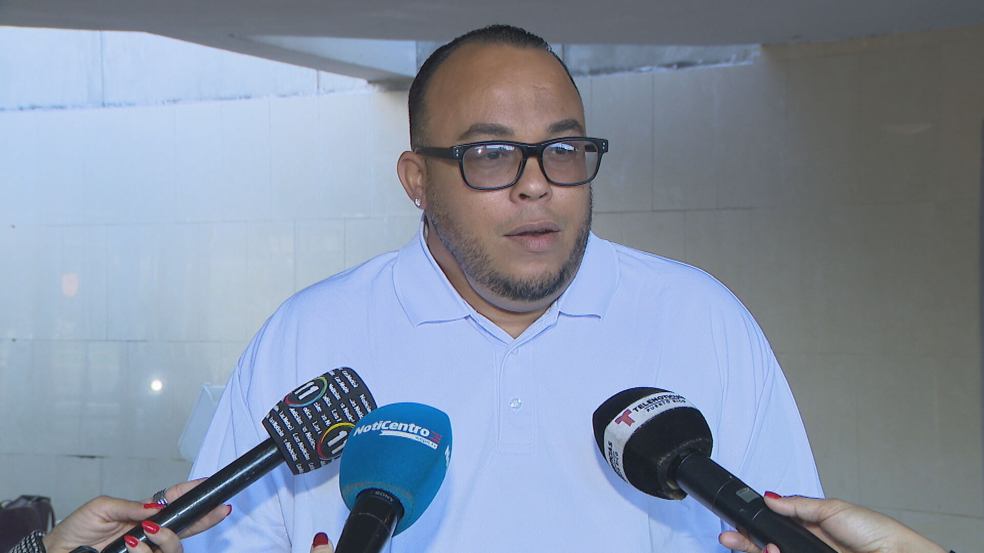 Video: Padres de joven gruero arrollado mortalmente acuden a cita con las autoridades durante investigación