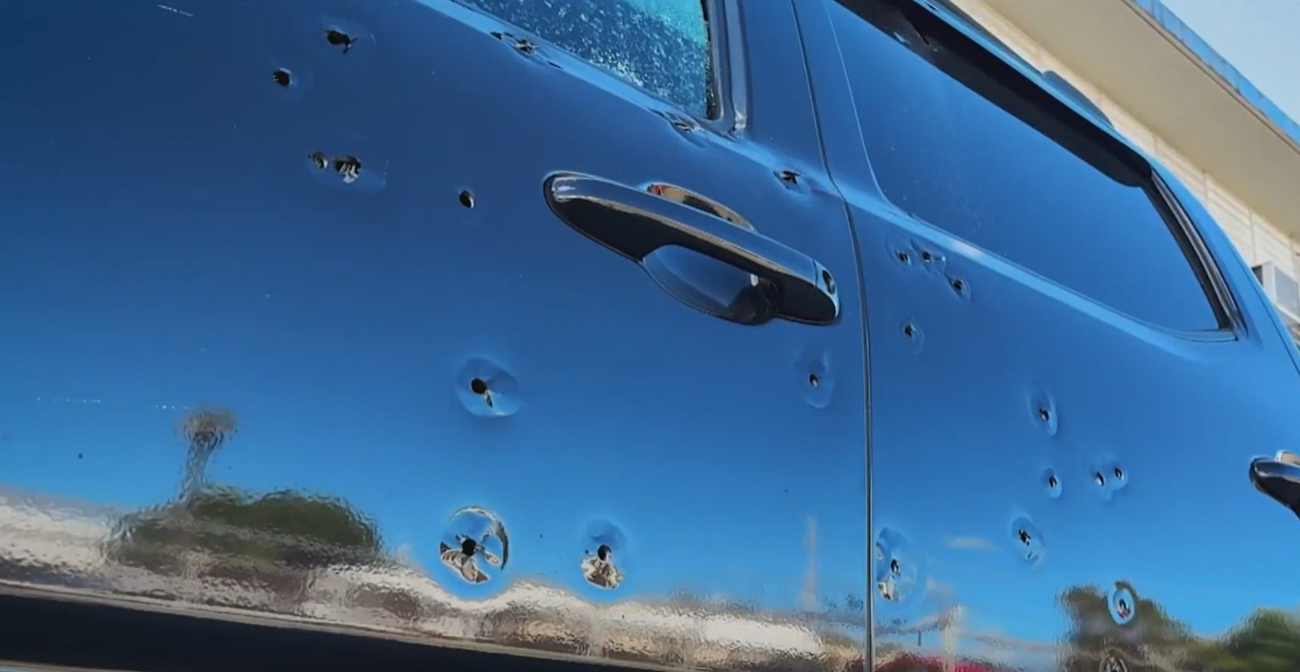 Video: Gatilleros matan a un hombre y dejan a otro herido en Hatillo