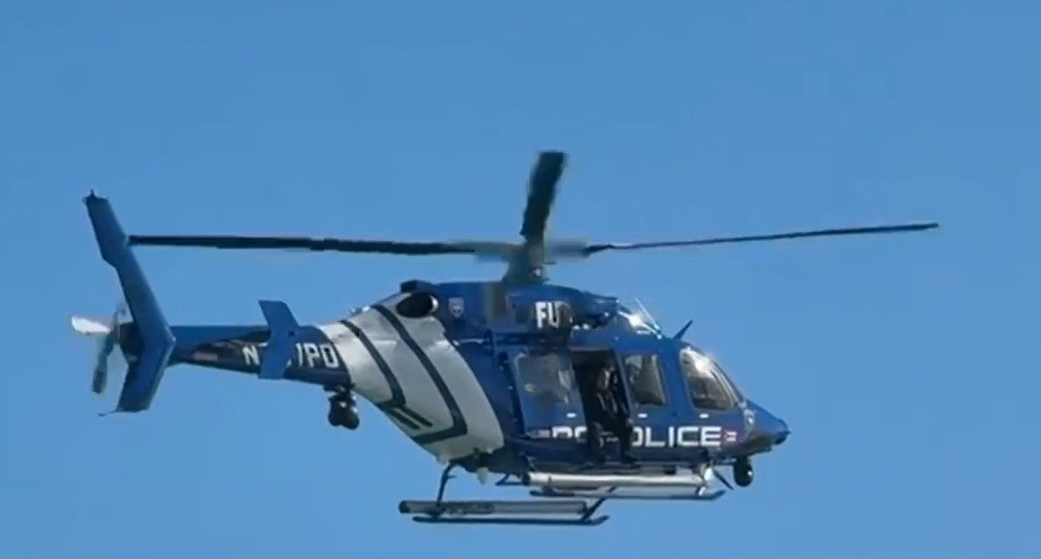 Video: Continúan con la búsqueda de hombre arrastrado por corrientes marítimas en Vega Baja