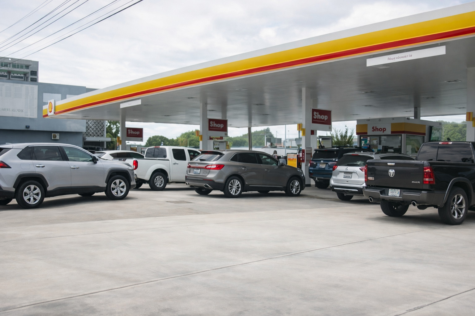 Video:Vigilan el precio de la gasolina en medio del conflicto en Medio Oriente