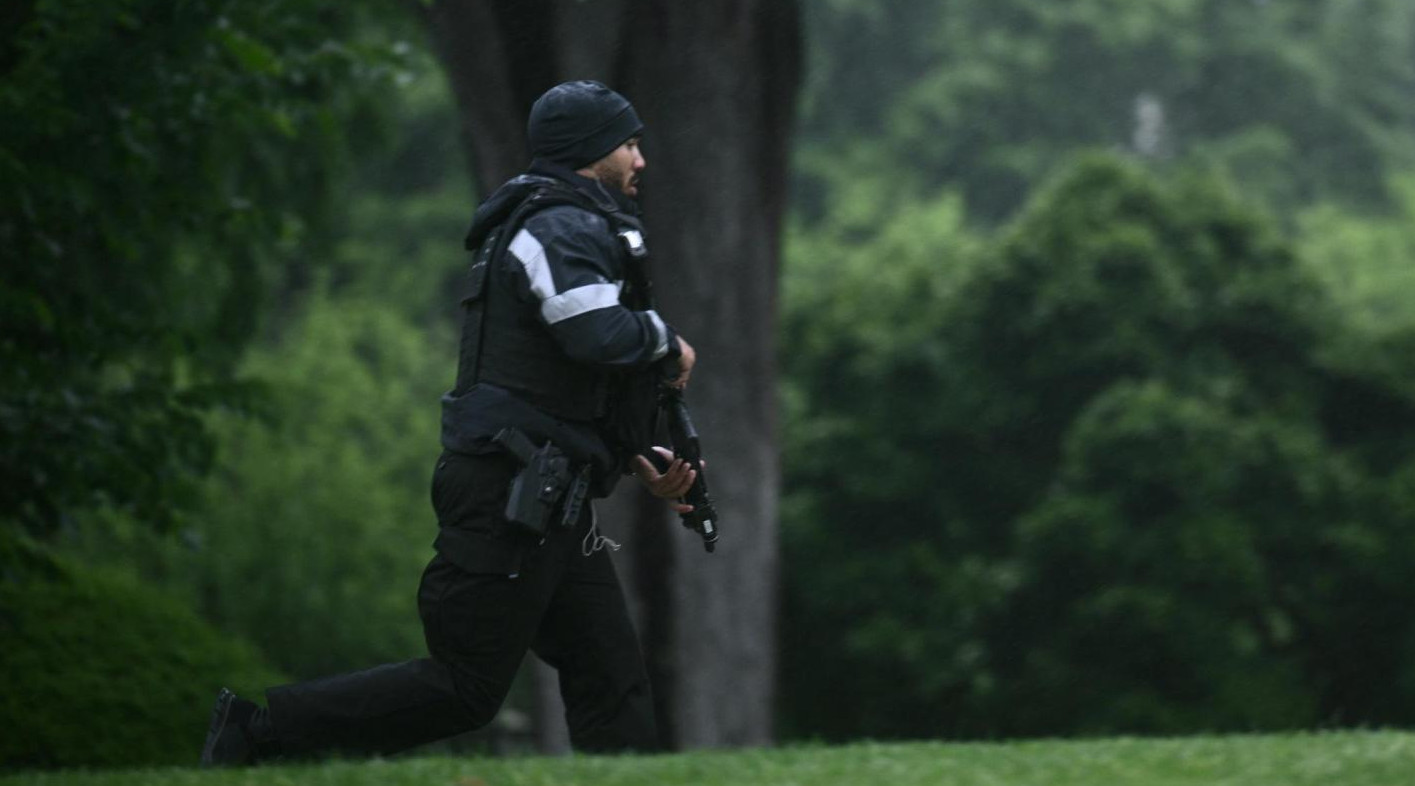 Video: Captado en video intenso tiroteo que dejo un hombre muerto cerca de la Casa Blanca